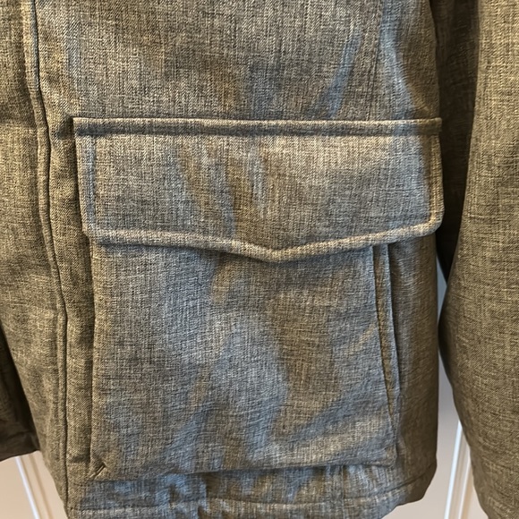 Aritzia TNA Niseko Size Medium Jacket - Mint condition - Picture 2 of 16